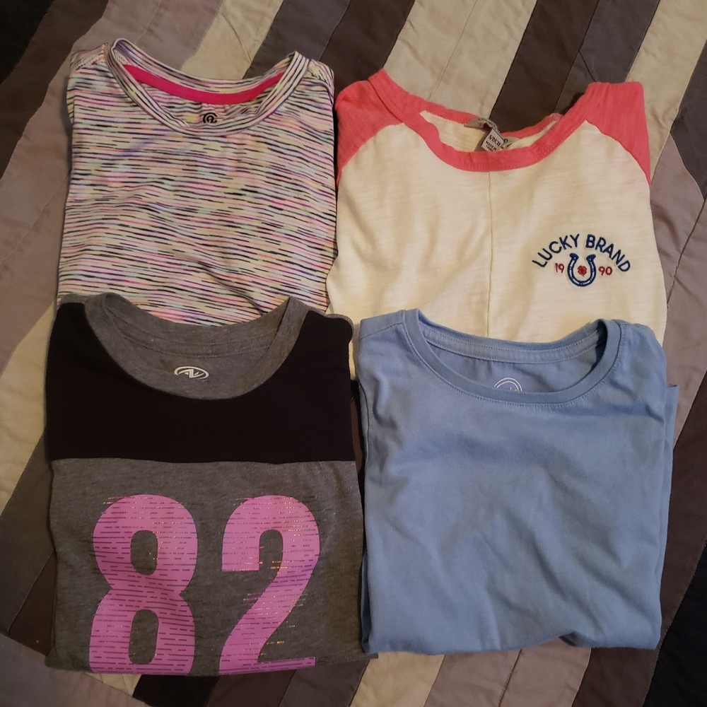 4 girls 6x shirts.
